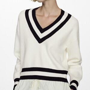 Mango Women’s S Contrast V-Neck Striped Sweater Black White Preppy Coastal Work